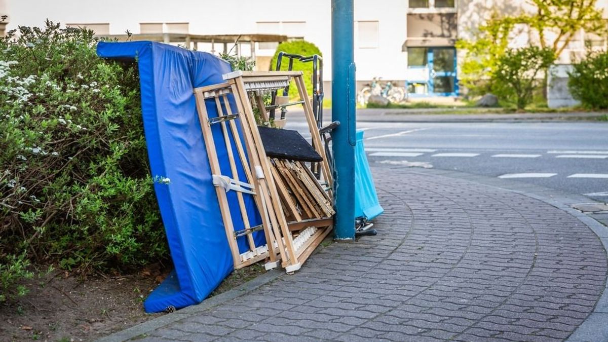 Indul a lomtalanítás Kőszegen: van, amit tilos kirakni, de akár nyerhet is 40 ezer forintot a lomtalanításon