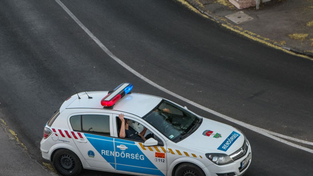 Ilyet csak a moziban látott: videón a magyarországi razzia, elkapták a drogdílert