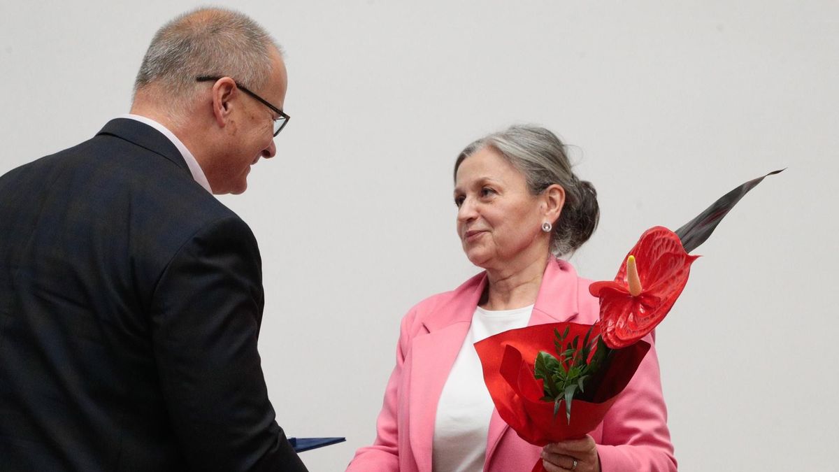 Dr. Pető Ernő Emlékplakett és Szakdolgozói életműdíj: ők kapták idén a szombathelyi kórház rangos szakmai elismeréseit - fotók
