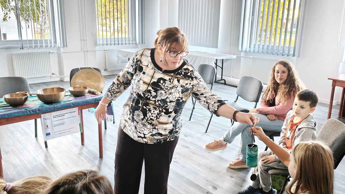 Kicsiknek és nagyoknak is szólt a mese a mindentlátó királykisasszonyról
